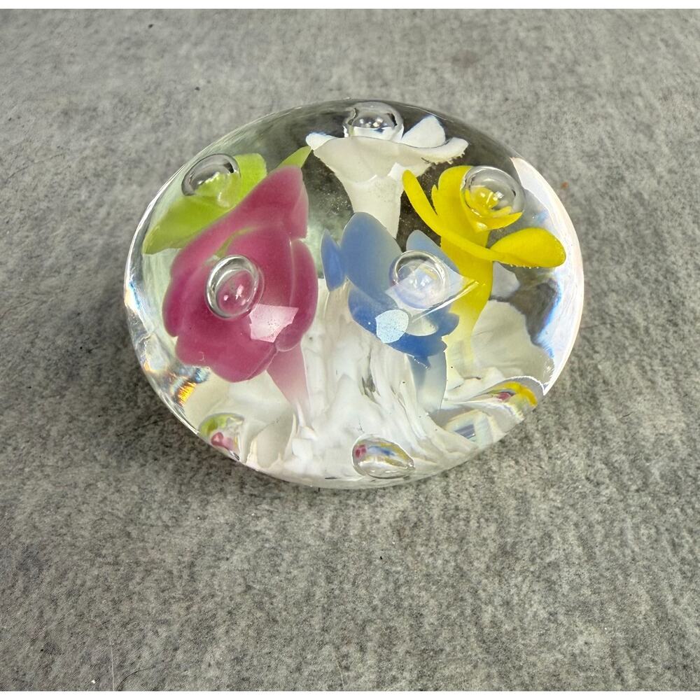 Joe Rice Glass Paperweight Trumpet Flower Floral Controlled Bubble 3" Vintage - Picture 4 of 9